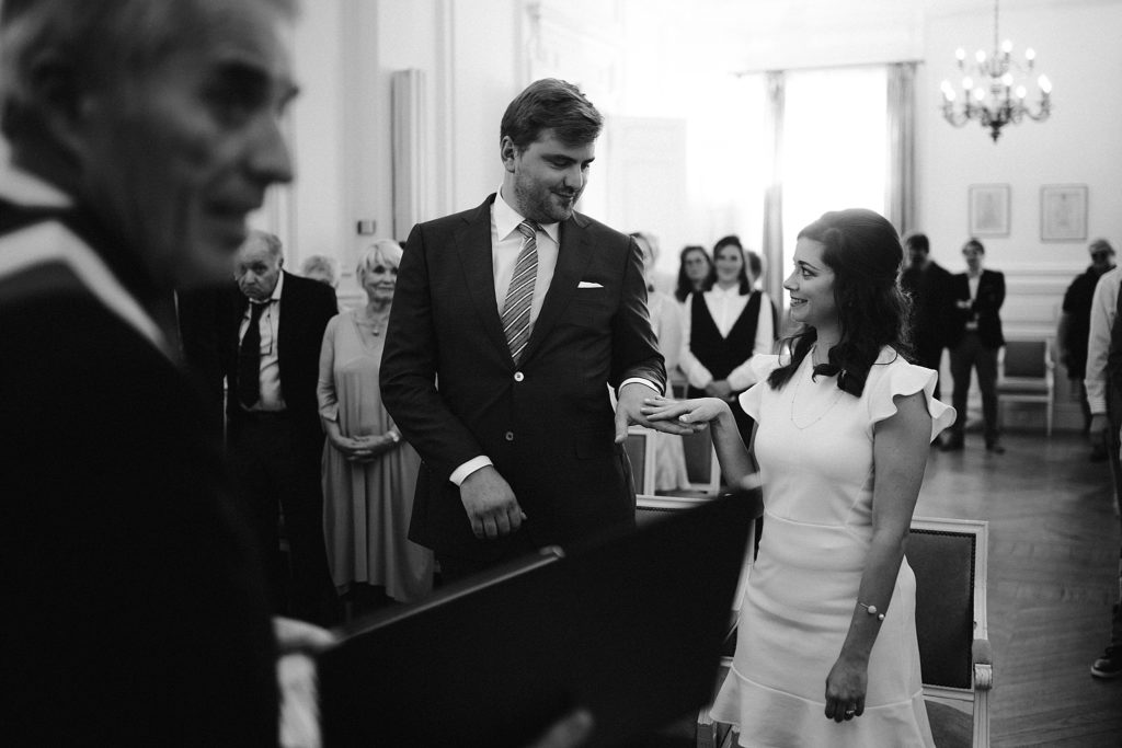 Mariage Rooftop Paris photographe mariage garches noir et blanc