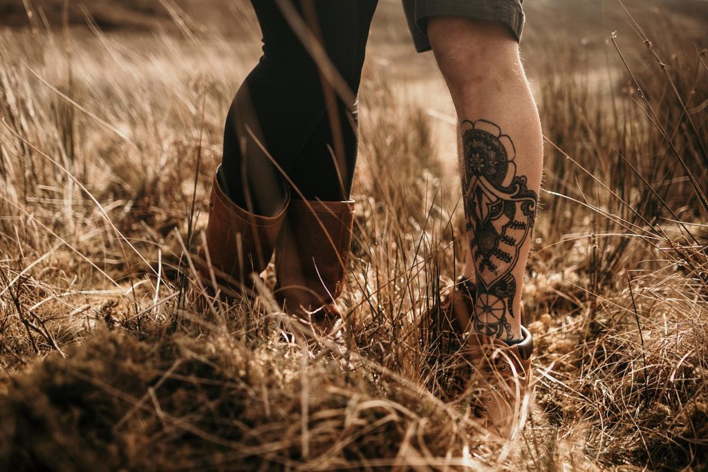 Couple Session Isle Skye photo couple tatoué ecosse